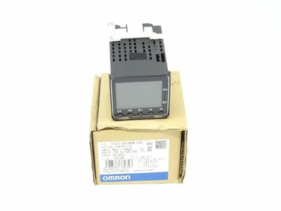 Omron E5CC-QX2ABM-000 Digital Controller Input Multi-Range NEU/OVP
