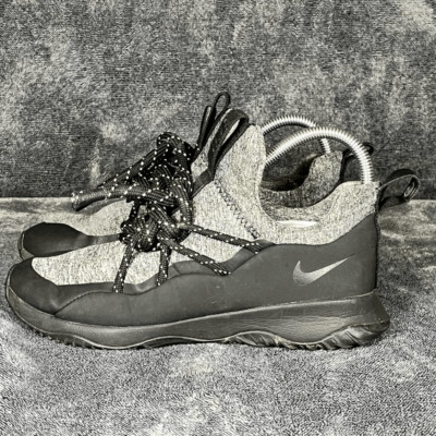 Nike Women s City Loop size 6.5