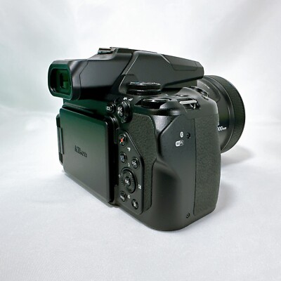 NIKON Coolpix P1000 Black Digital Camera 125x Optical Zoom16MP