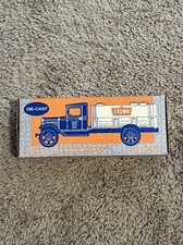 ERTL CROWN 1931 HAWKEYE TANKER Locking Bank w/ Key 9652 USA Die Cast NOS 1991