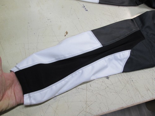 SHOT RACE GEAR MOTOCROSS PANTS + JERSEY SET - 34" WAIST + LARGE JERSEY BLACK+WHT - Bild 19 von 24