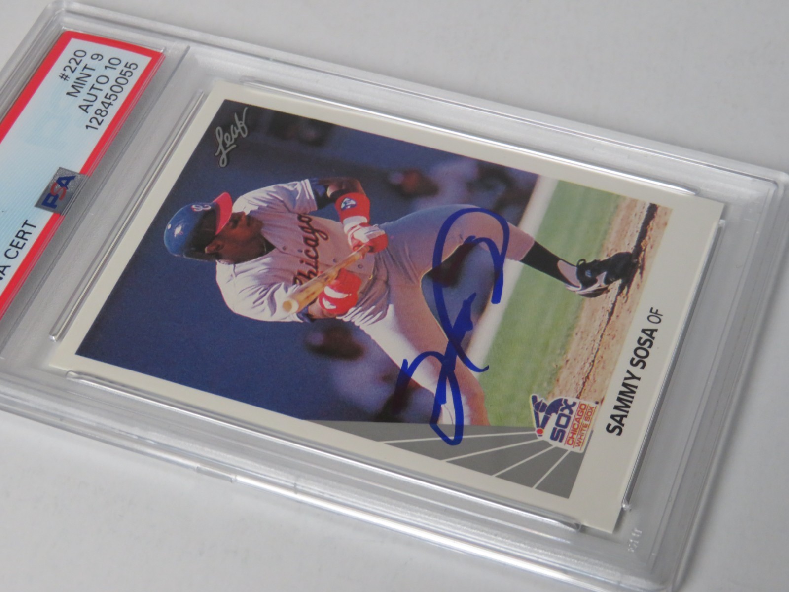 Sammy Sosa CUBS Signed Autograph 1990 Leaf Rookie Card 220 PSA 10 Auto view 3