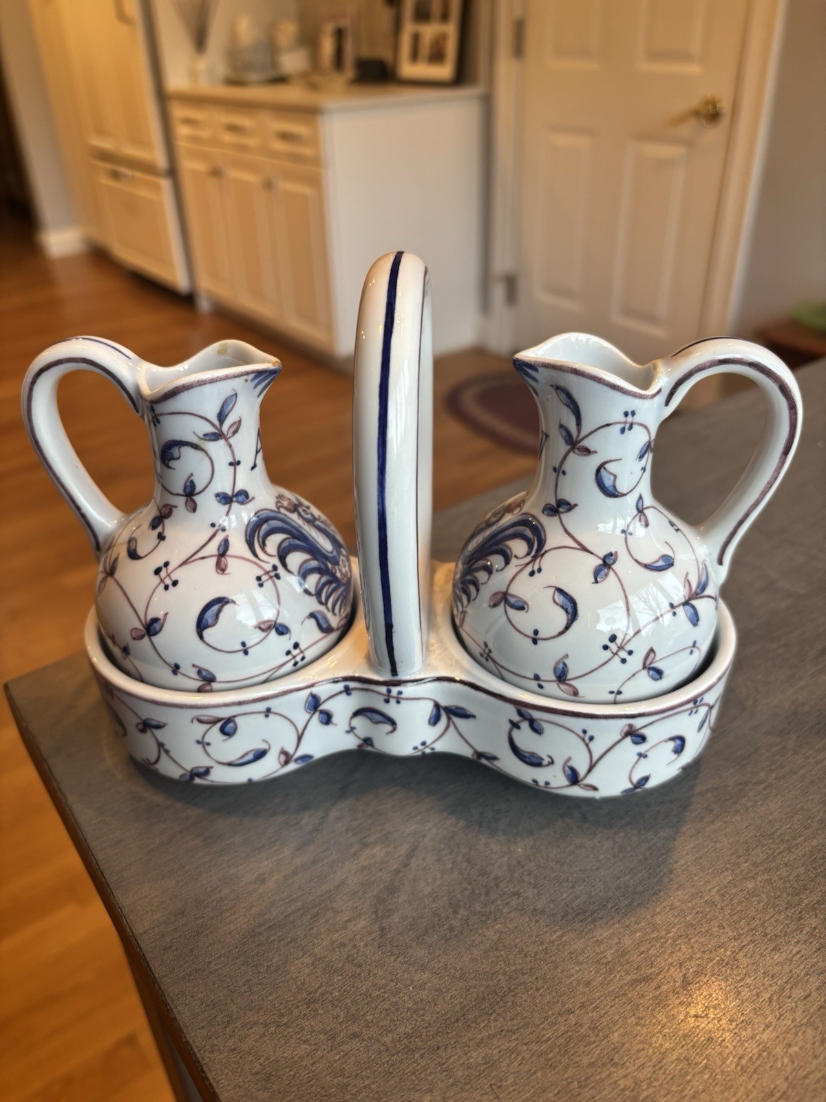 Vtg. Agueda Portuguese Oil And Vinegar Cruet Set