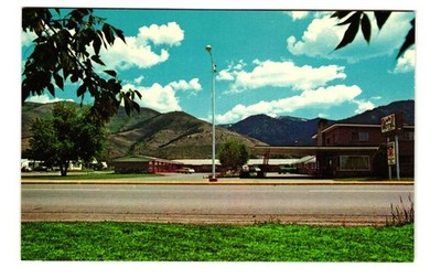 Lazy B Motel Afton Wyoming vintage postcard unposted
