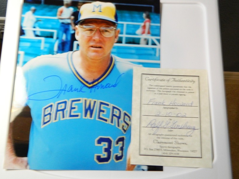 Milwaukee Brewers Frank Howard Autographed 8X10 color picture plus COA