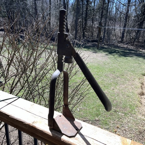 Antique Indestro Bottle Capper Hand Press Machine Tool 1920’s