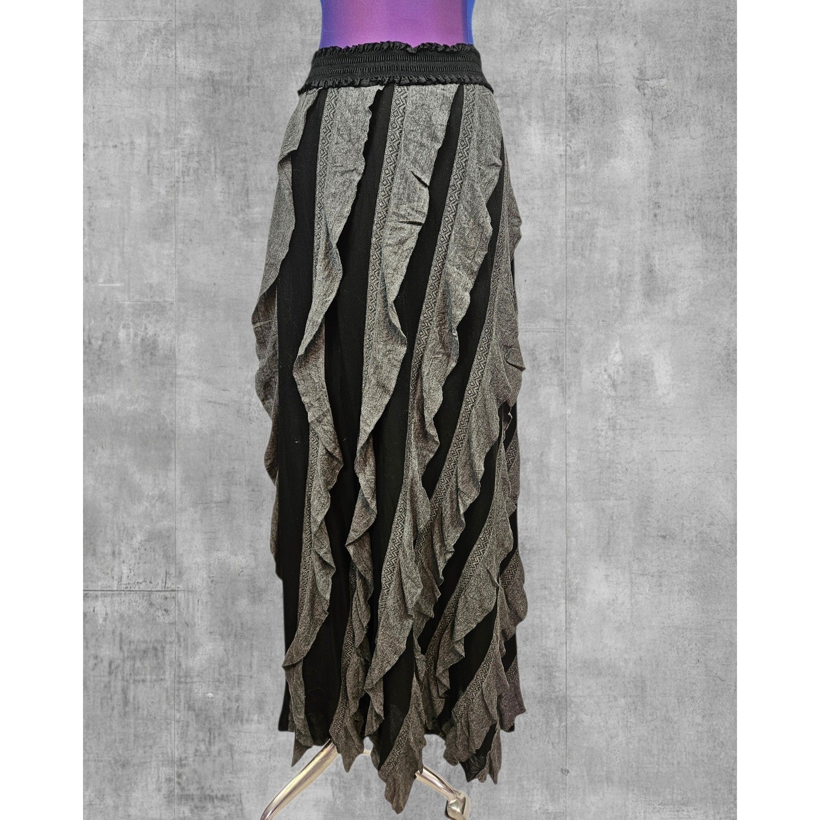 Chelsea & Theodore Black Tiered Layered Ruffle Maxi Skirt Size Large Flowy Boho