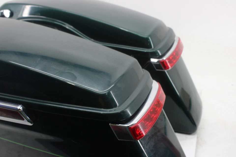 14-24 Harley Davidson Ultra Limited Flhtk Rear Back Luggage Saddlebag Pair - Image 3 of 4