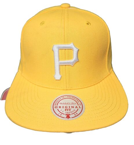 Pittsburgh Pirates Mitchell & Ness Back To Basics Yellow Snapback Hat NWT