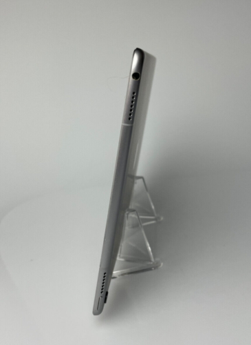 Apple iPad Pro 9.7 256GB Cellular Space Grey - Spares + Repairs Ref1458 - Picture 5 of 6
