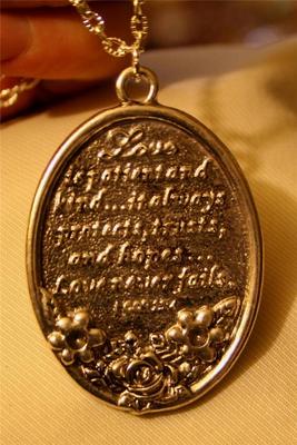 Handsome 1 Corinthians 13 Love is Patient Verse Silvertn Medal Necklace Wedding