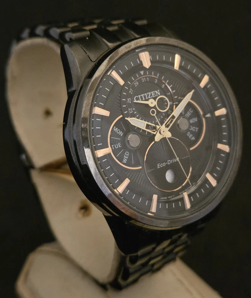 Men's Citizen Calendrier Eco-Drive Moonphase Watch.FREE SHIPPING. - Image 4 of 4