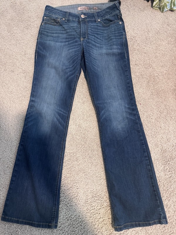 Ariat R.E.A.L. Women's Bootcut Denim Jeans Medium Wash Blue Solid 32R
