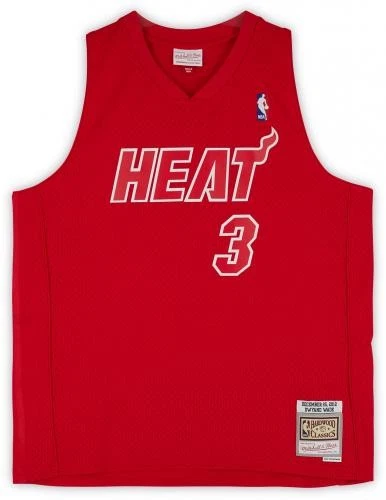 Camiseta deportiva Swingman Mitchell & Ness 2012 firmada por Dwyane Wade Miami Heat día de Navidad Foto 3 de 4