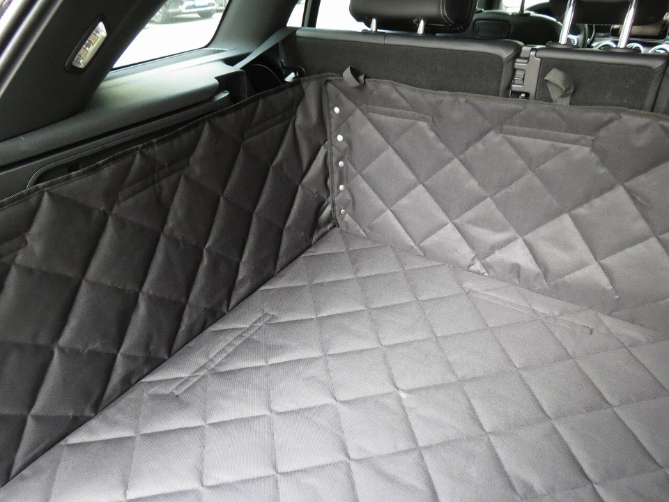 Heavy Duty Headrest Mesh Dog Guard Barrier + Quilted Boot Liner Protector Cover - Image 2 of 4