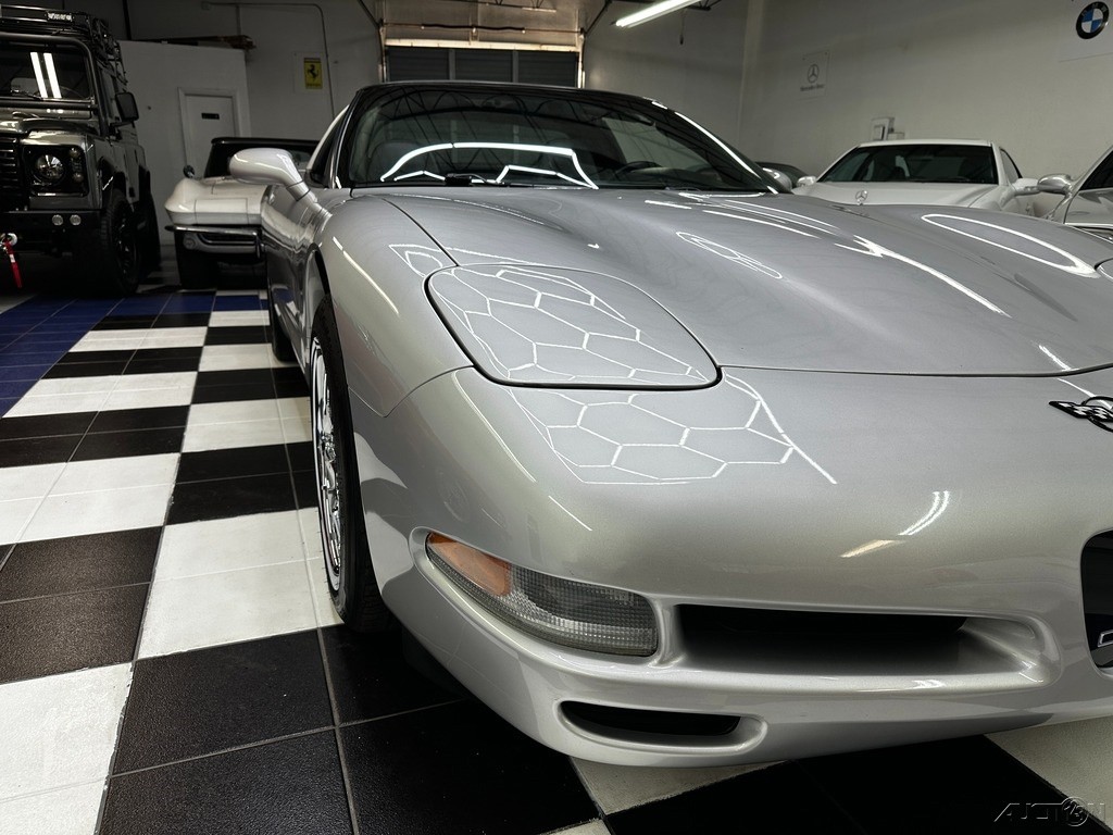 2002 Green Chevrolet Corvette Z06  | C5 Corvette Photo 3