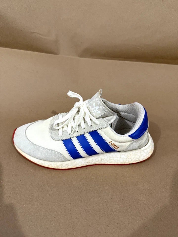 Size 8.5M - adidas Iniki Runner Pride of the 70s - Image 3 of 4