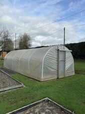 Commercial Grade Polytunnel 7.6m x3.5m - sliding doors staging bracing crop bars