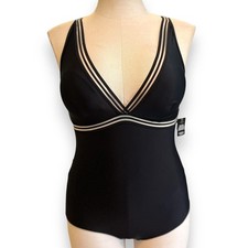 New Torrid Plus Size 5 Black Mesh Trim Busty Padded One Piece Wireless Swimsuit