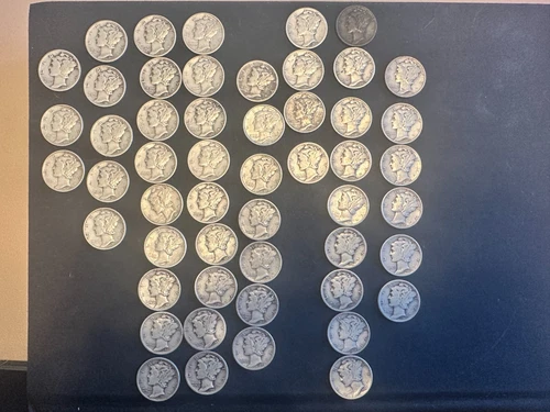 Lot of 52 Mercury Silver Dimes 90% Silver 1940–1945 Circulated Bulk Silver