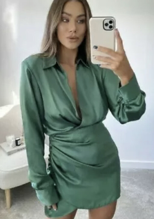 Robe Portefeuille Zara Taille 36/38 - Vert Satin, Occasion Très Bon état, Coupe Cintrée
