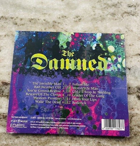THE DAMNED - AUTOGRAPHED "DARKADELIC" SIGNED CD ARTCARD AND NEW SEALED CD 2023 - Picture 3 of 3