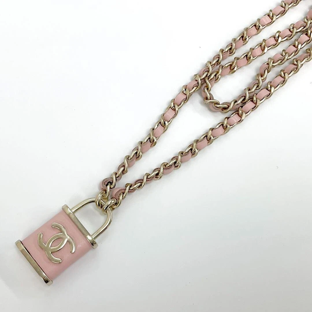Chanel lock pendant deals