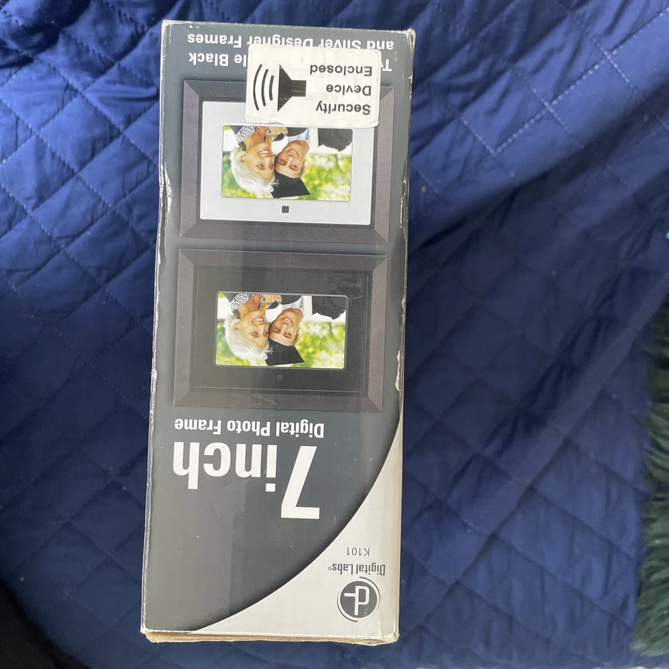 Starlight 7 Digital Photo Frame TFT LCD 16-9 JPEG, SD, XD, MMC, Remote Control - Image 3 of 4