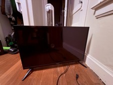 Toshiba 32LF221U21 32" Smart Fire TV LED HD Tested W/Remote Works Great 