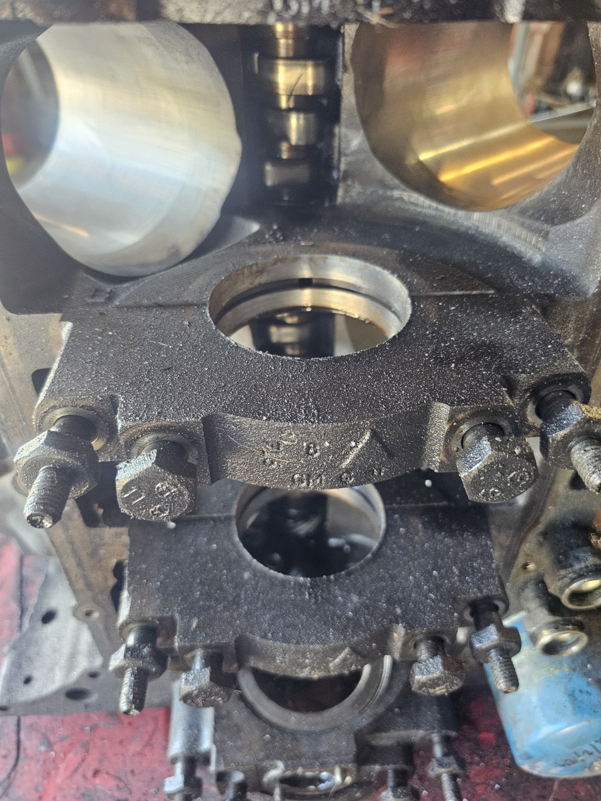 8.1L - 496 GM Big Block Chevy GMC Marine Suburban Engine Block Vortec 2500 3500