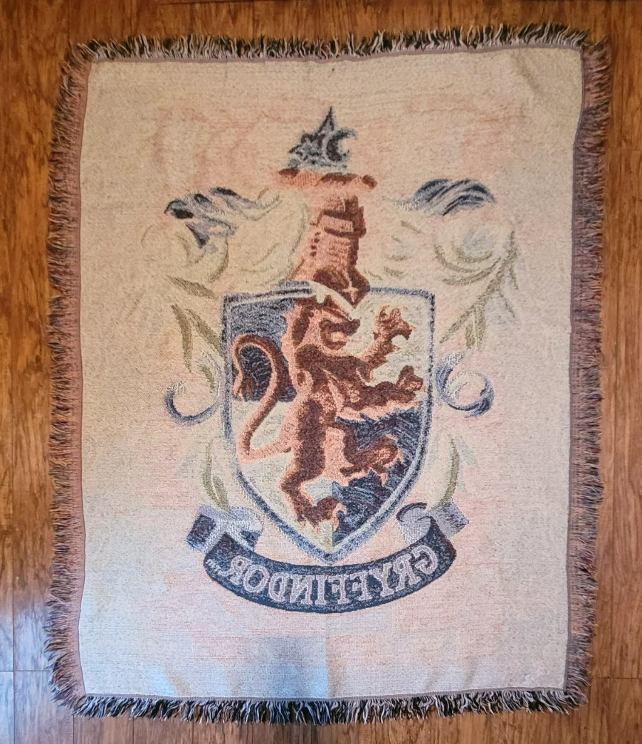 Harry Potter Blanket 50"x60" Gryffindor Woven Tapestry Cotton Blend Throw