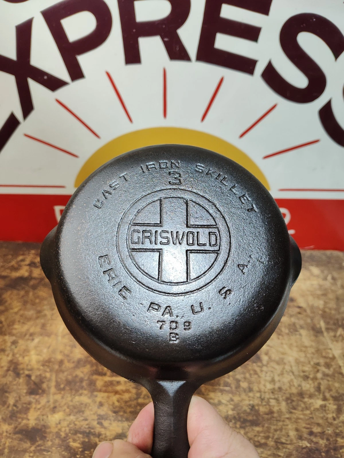 "Fully Restored" GRISWOLD 6" Cast Iron Skillet Large Logo Seasoned