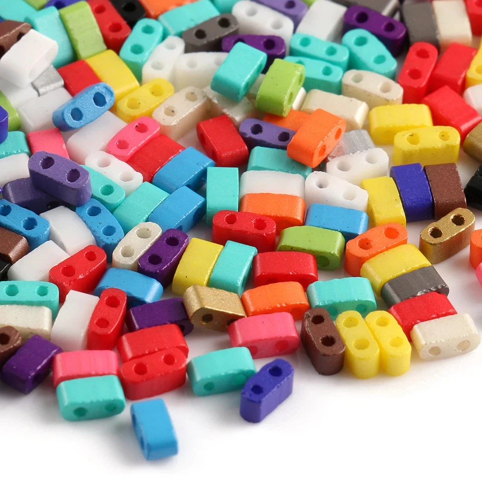 Cuentas de semillas de vidrio checo 2 agujeros 5x5x2 mm 45 estilos fabricación de joyas 50 piezas Foto 3 de 4