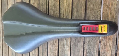selle italia ferrari novus - Photo 1/3