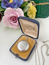GORGEOUS VINTAGE ORNATE 925 SOLID STERLING SILVER LOCKET PENDANT 18" NECKLACE