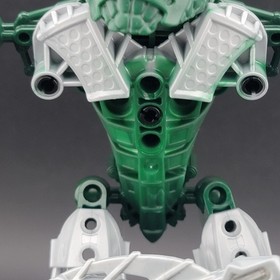 LEGO BIONICLE: TOA INIKA KONGU ( 8731 ) Complete except only 1 Zamor + Spare Pcs