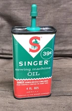 Vintage SINGER 39 CENT Sewing Machine Oil 4 Tin Can, NICE COLOR NO DENTS EMPTY