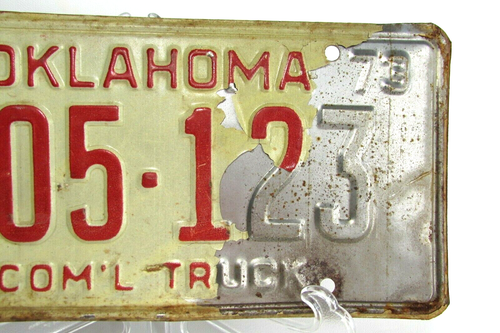 Vintage 1973 Oklahoma Commercial Truck License Plate 405 123 Retired State Tag - Foto 3 di 4