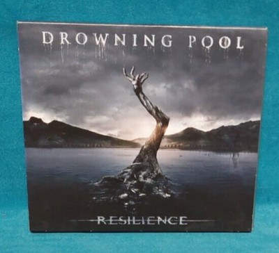 Drowning Pool - Resilience CD Album + DVD FSK 16. Von 2013.