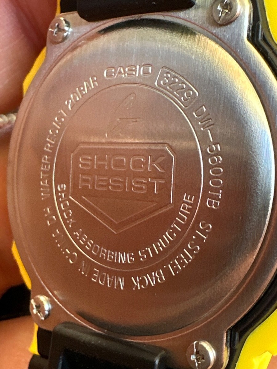 ⭐レア⭐G-SHOCK DW-5600TB-1JF THROWBACK1983 s-l400.jpg