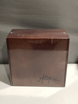 Travis Scott Utopia A2 Box Set Pack Brown (A2-M)