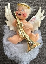 Annalee Sitting Angel w/Trumpet 1981 Halo And Wings Sweet Face Christmas