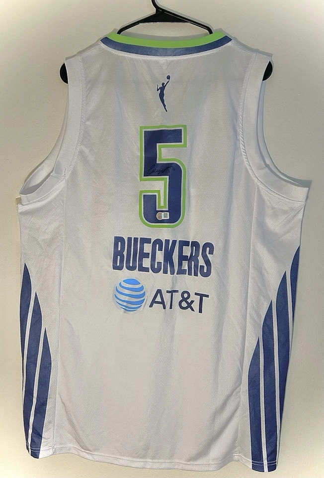 Paige Bueckers Signed Dallas Wings White Jersey Autograph UConn Beckett BAS COA - Image 3 of 4