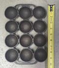 Very Early Pre Griswold ERIE No 9 (947) Cast Iron Golf Ball Gem Baking Pan — photo 4