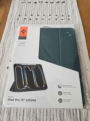 Spigen Urban Fit Velo Vegan Kunstleder Grün Hülle für iPad Pro 13'' (2024)
