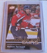 2009-10 Mathieu Perreault Upper Deck Young Guns Rookie Card. rookie card picture