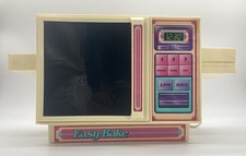 Kenner 1983 Betty Crocker Easy Bake Oven Dual-Temp Vintage Toy