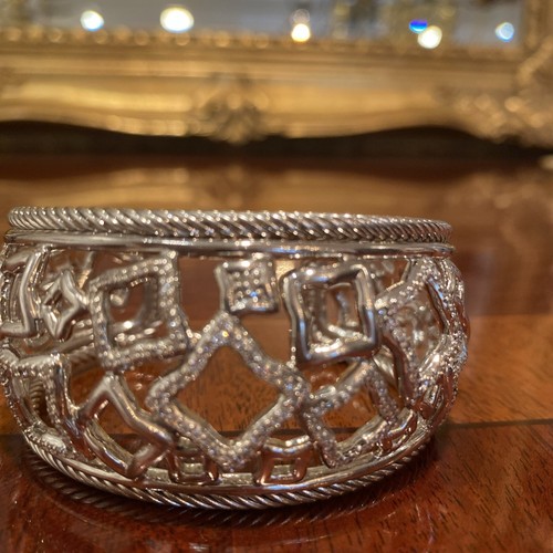 Yurman Quatrefoil Diamond Bracelet Cuff