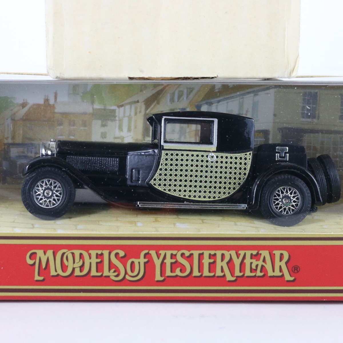 Bugatti T44 Black Models Of Yesteryear Matchbox 1:43 Model Car