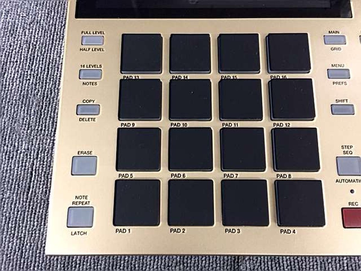 MPC one SPECIAL GOLD EDITION - Akaiサンプラー 希少な限定ゴールドカラーモデル！】AKAI Professional